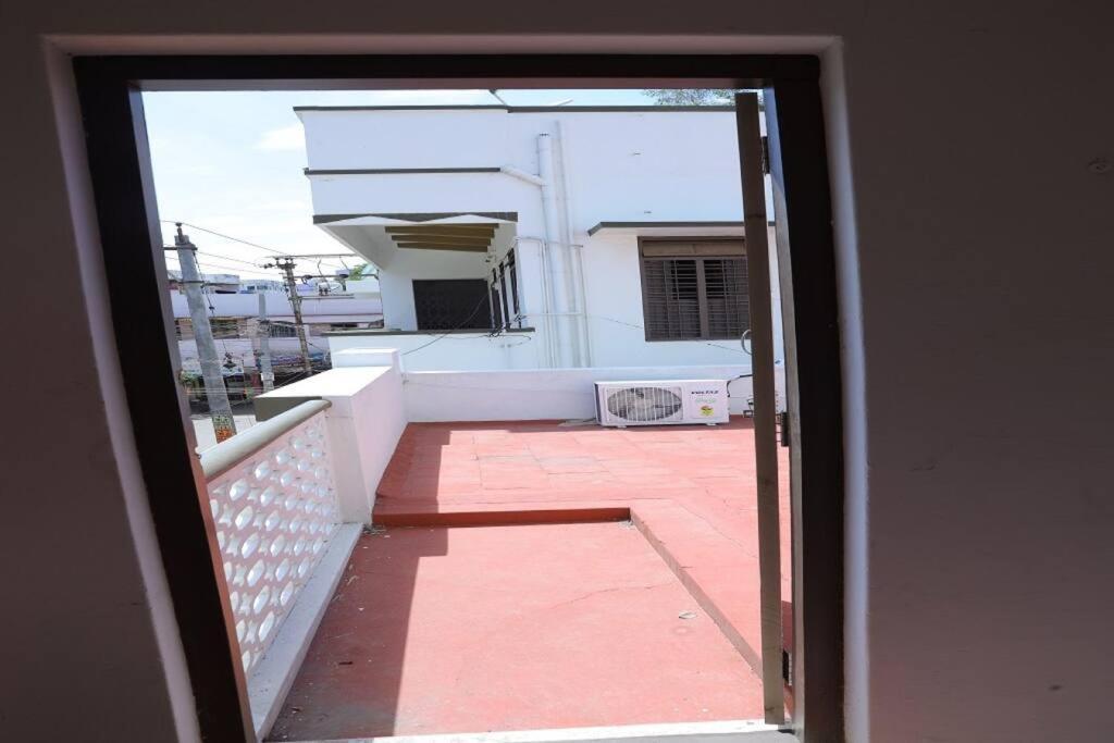 Heritage Home With 2 Bed/2 Bath With Kitchen In A Residential Neighborhood. Madurai Εξωτερικό φωτογραφία